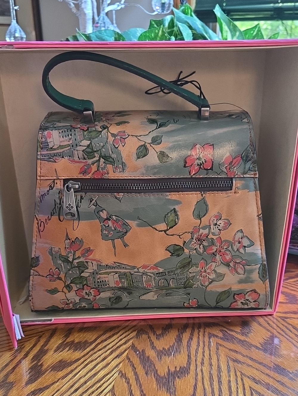 NWT Patricia Nash Beautifil Girl Crossbody Bag - Picture 2 of 9